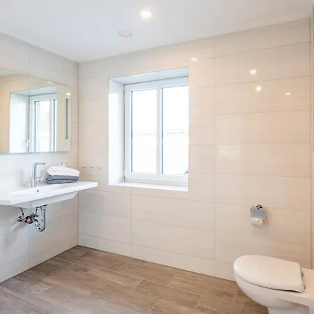 Apartment Bi Uns To Hus